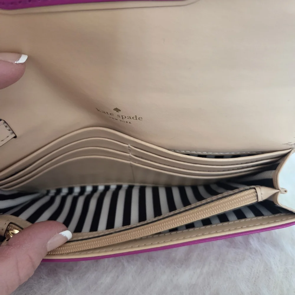 Kate Spade New York Hampton Road Turnlock Mara Wallet RASPBERRY PINK MAGENTA
